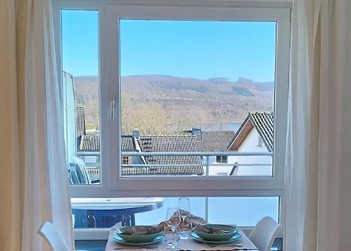 Modernes Mit Balkon & Seeblick Am Biggesee * Olpe bei Meschede